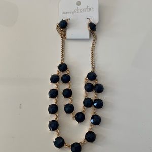 New necklace with earrings